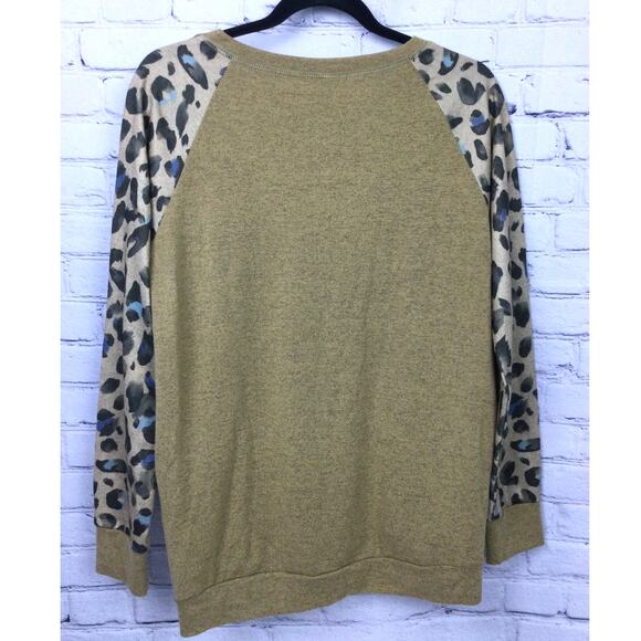 Mob Wife Animal Print Soft Long Raglan Sleeve Rond Neck Tan Pullover Knit Top S - Picture 3 of 12